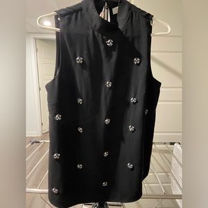 Black top sleeve less